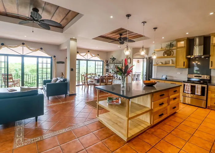 Walk To Flamingo Beach: 2-unit Base W/ Ocean Views Villa *