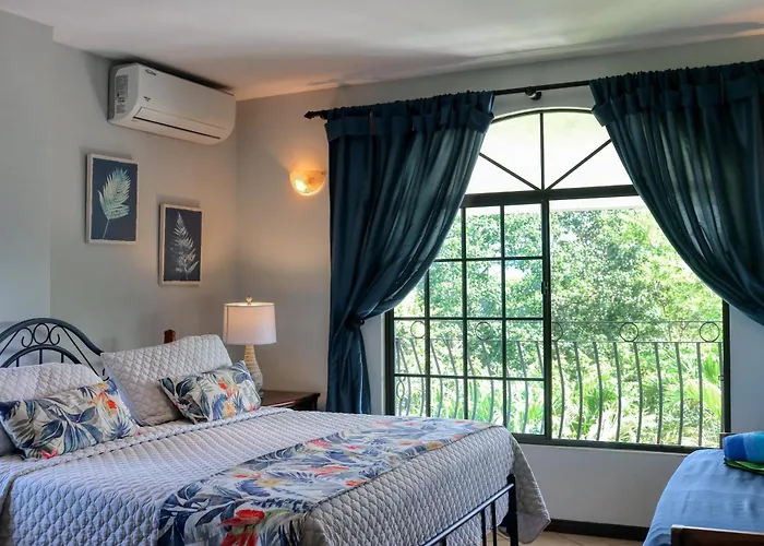 Walk To Flamingo Beach: 2-unit Base W/ Ocean Views * Playa Flamingo